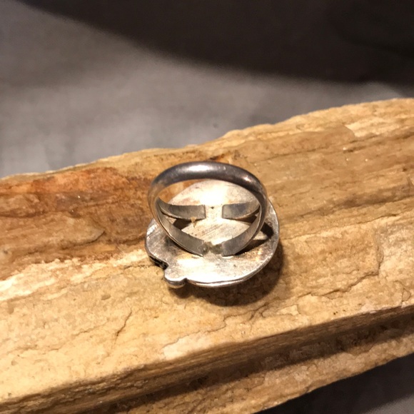 Navajo Sterling Silver & Turquoise Ring - Picture 8 of 8